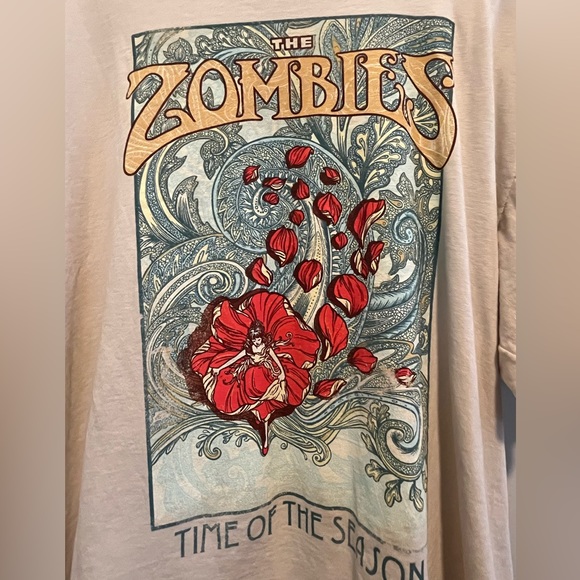 never worn before - Picture 2 of 3